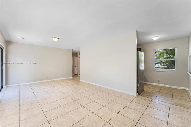 $412,000 | 811 Evergreen Drive, Lake Park, FL 33403