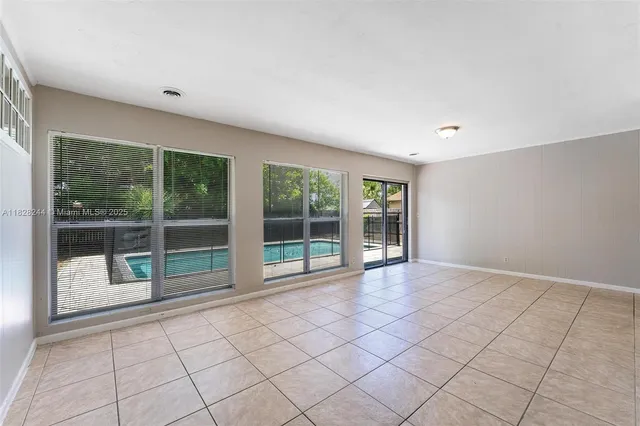 $412,000 | 811 Evergreen Drive, Lake Park, FL 33403