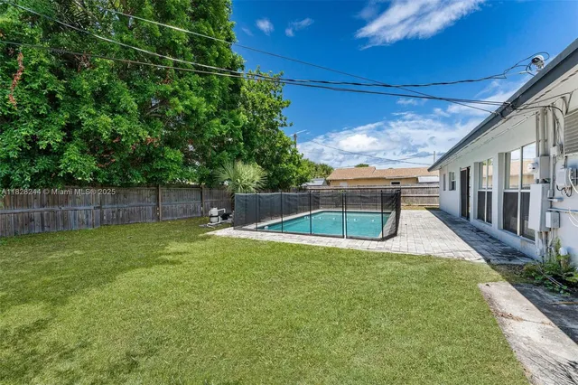 $412,000 | 811 Evergreen Drive, Lake Park, FL 33403