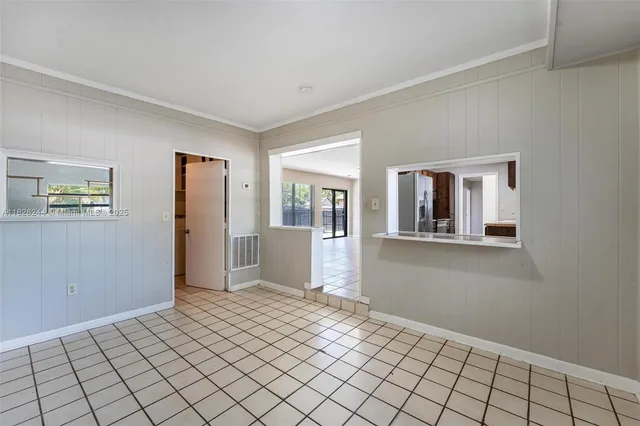 $412,000 | 811 Evergreen Drive, Lake Park, FL 33403