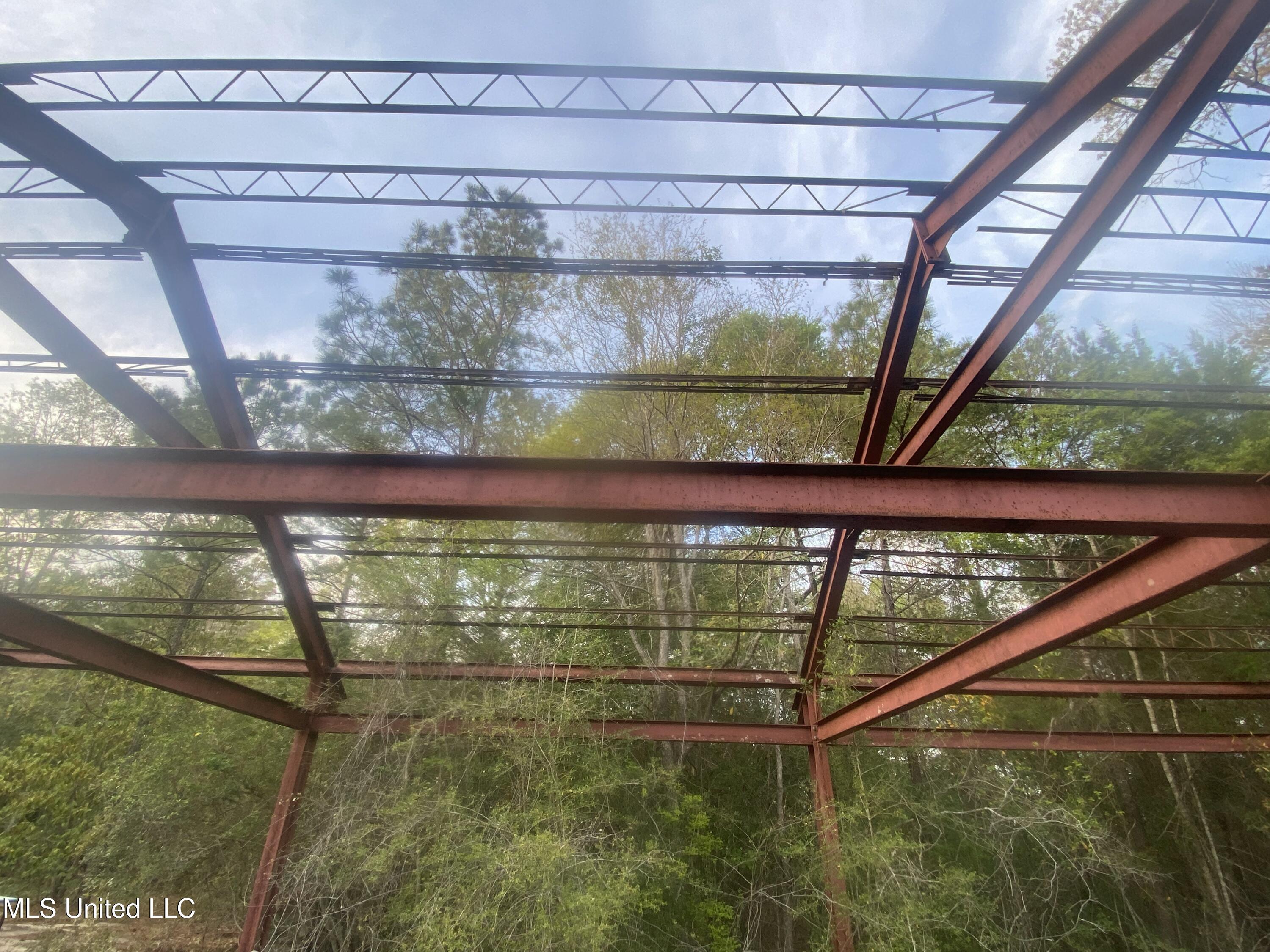 19 East Wire East Road Perkinston, MS 39573 - Photo 11 of 13 2527DBFE-432E-4D73-8383-70AEBD1F8616