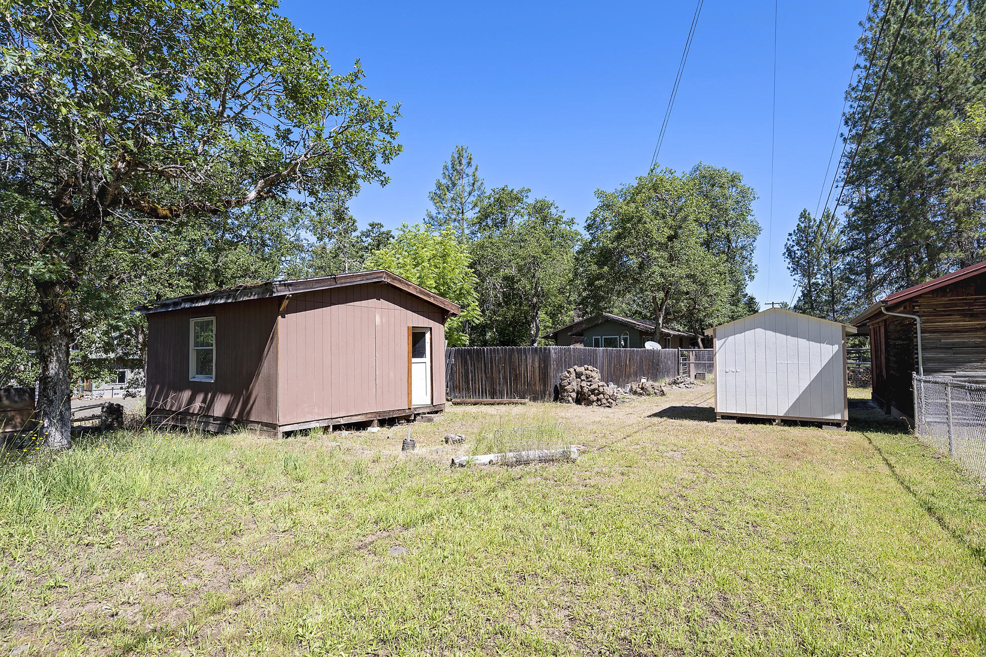899 Old Ferry Road Shady Cove, OR 97539 - Photo 23 of 27 large shed included