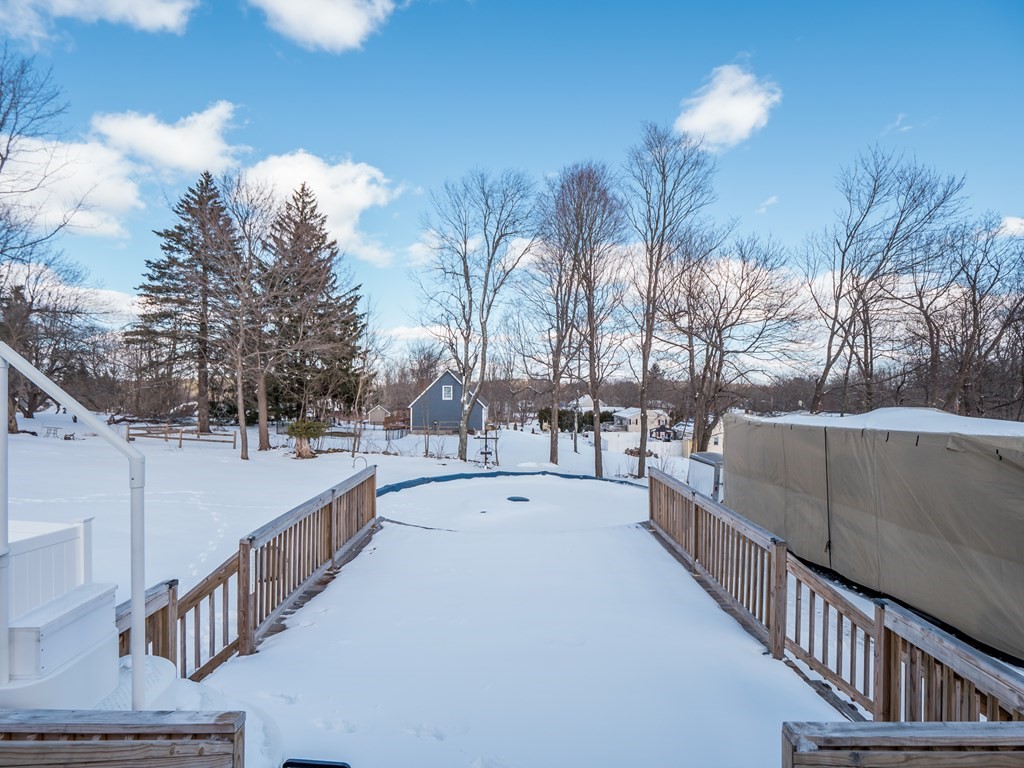 21 Maple Avenue Rutland, MA 01543 - Photo 3 of 37