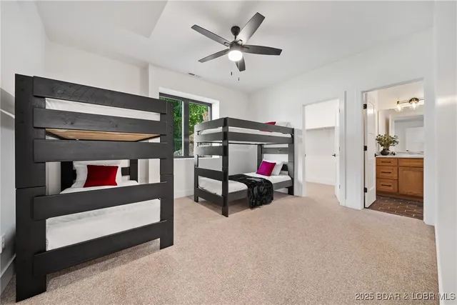 $1,395,000 | 128 Palisades Yacht Clb Drive, Unit 2, Lake Ozark, MO 65049