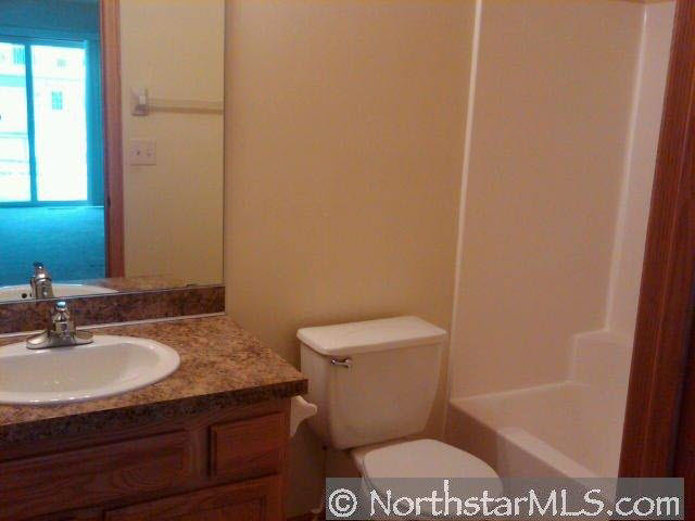 1567 County Rd D East, Unit H Maplewood, MN 55109 - Photo 3 of 8 Gallery Image 3