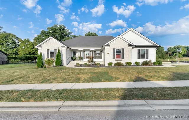 $584,000 | 3014 Masters Drive, Floyds Knobs, IN 47119