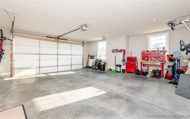 $584,000 | 3014 Masters Drive, Floyds Knobs, IN 47119