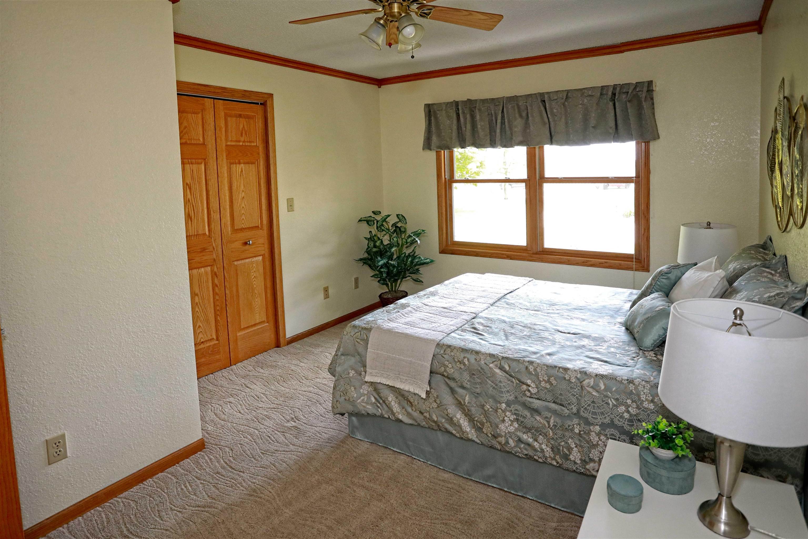1424 Oxbow Road Stevens Point, WI 54482 - Photo 15 of 58