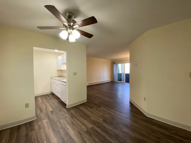 $1,899 | 171 Eastern Avenue, Unit 104, Manchester, NH 03104