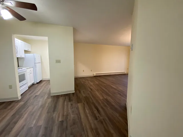 $1,899 | 171 Eastern Avenue, Unit 104, Manchester, NH 03104