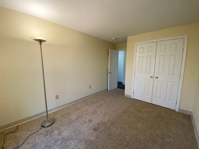 $1,899 | 171 Eastern Avenue, Unit 104, Manchester, NH 03104