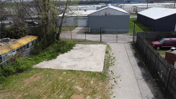 $79,900 | 3819 Fuller Avenue, Kansas City, MO 64129
