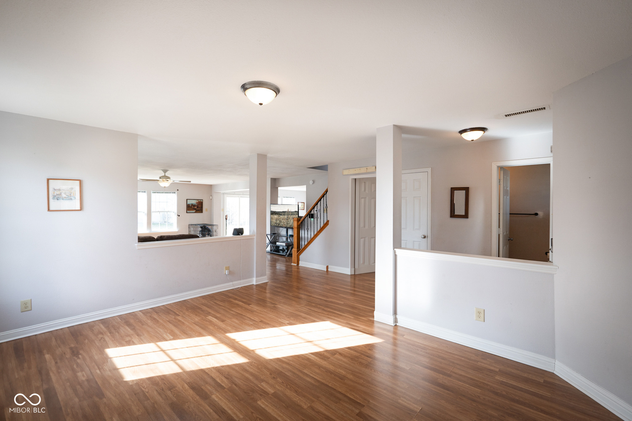 5652 Apple Branch Way Indianapolis, IN 46237 - Photo 8 of 47