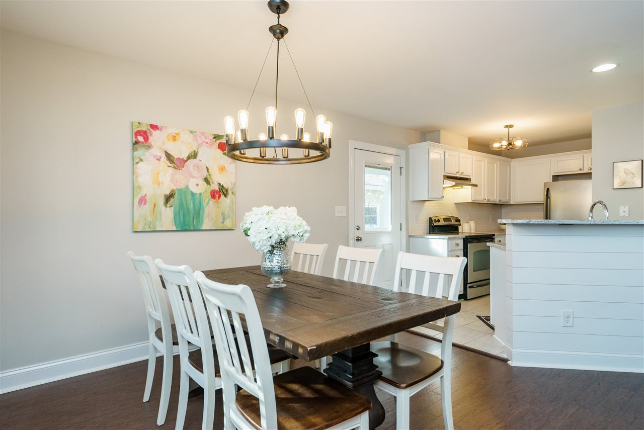712 South East Street Raleigh, NC 27601 - Photo 8 of 25 Dining Room