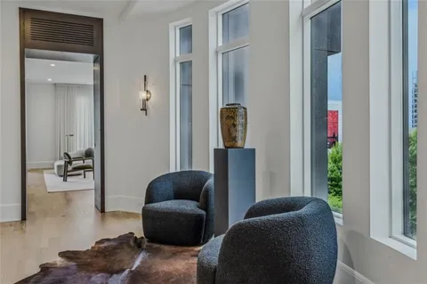 $3,995,000 | 1301 Peachtree Street Northeast, Unit 4L, Atlanta, GA 30309