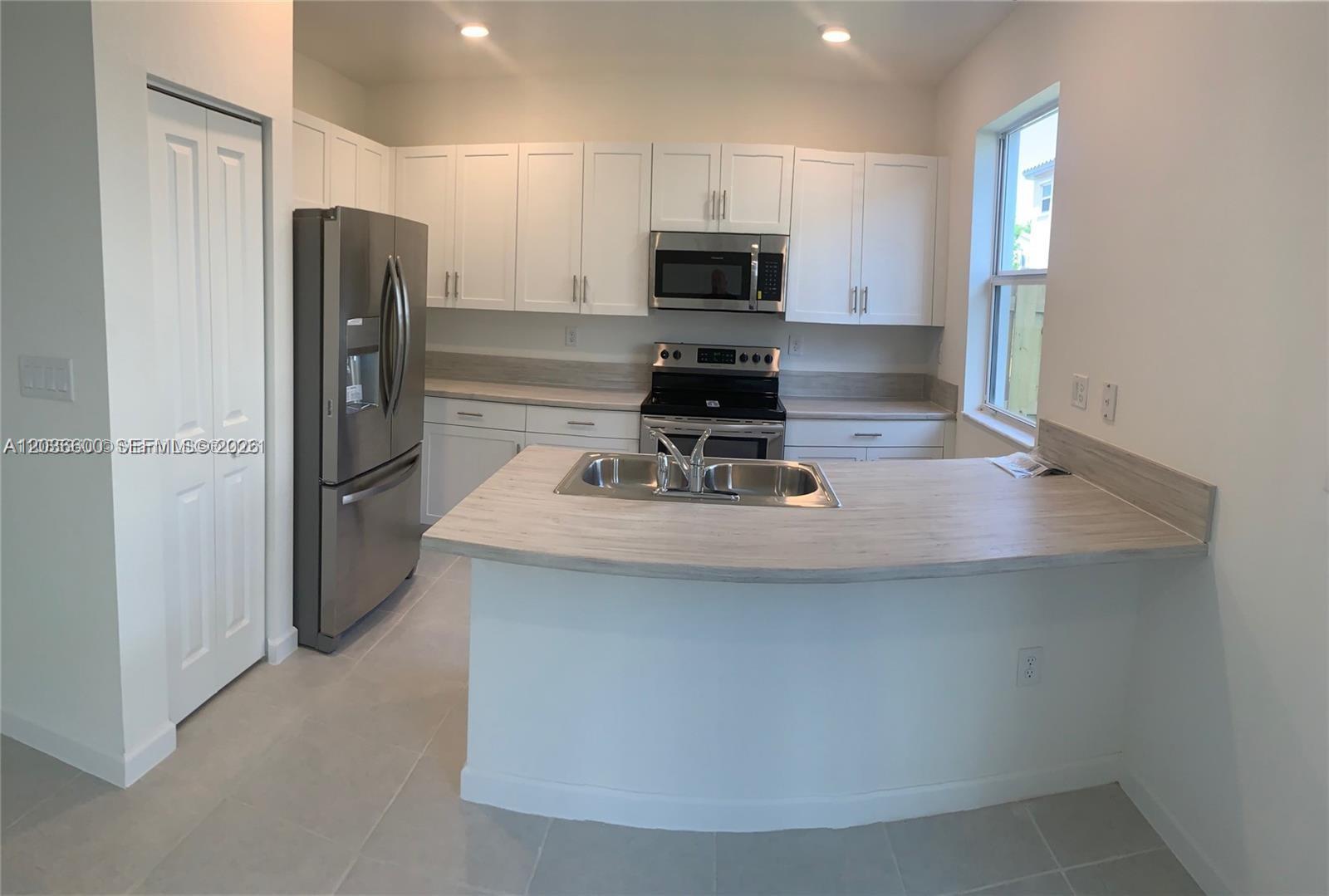 2684 Southeast 12th Street Homestead, FL 33035 - Photo 2 of 5
