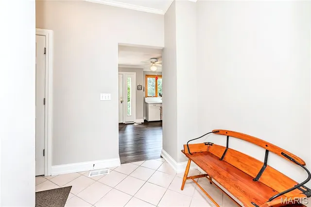 $1,950,000 | 28 Ladue Meadows, Creve Coeur, MO 63141