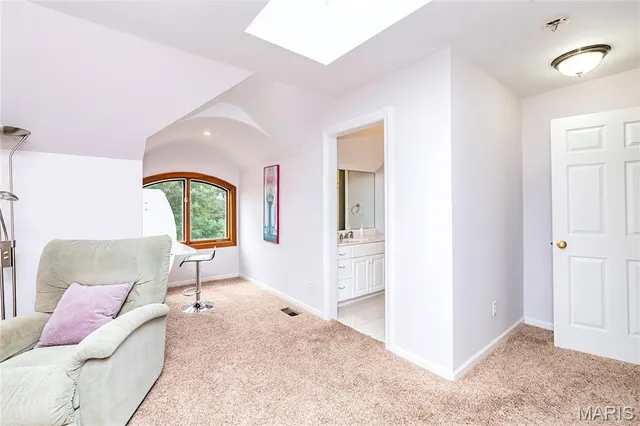 $1,950,000 | 28 Ladue Meadows, Creve Coeur, MO 63141