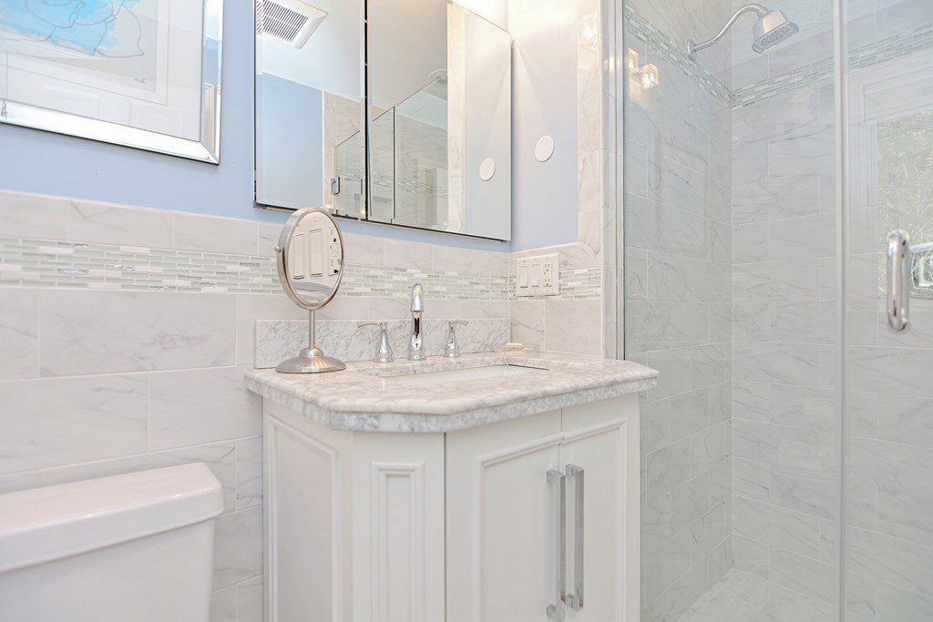58 Alder Road Westwood, MA 02090 - Photo 14 of 19 Gallery Image 14