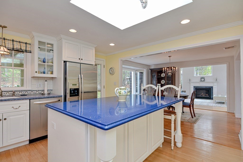58 Alder Road Westwood, MA 02090 - Photo 6 of 19 Gallery Image 6