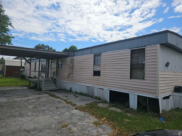 $17,500 | 2280 River Road, Berwick, LA 70342