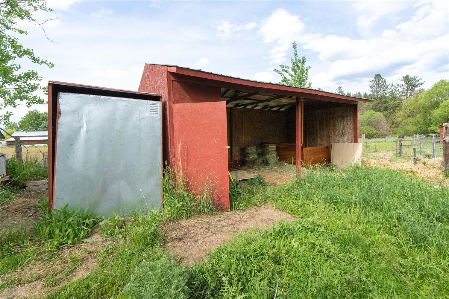18728 North Yale Road Colbert, WA 99005 - Photo 40 of 47