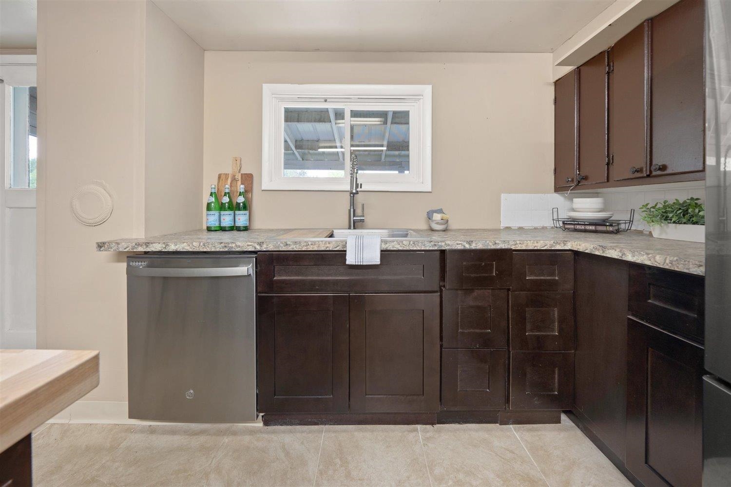 18728 North Yale Road Colbert, WA 99005 - Photo 9 of 47