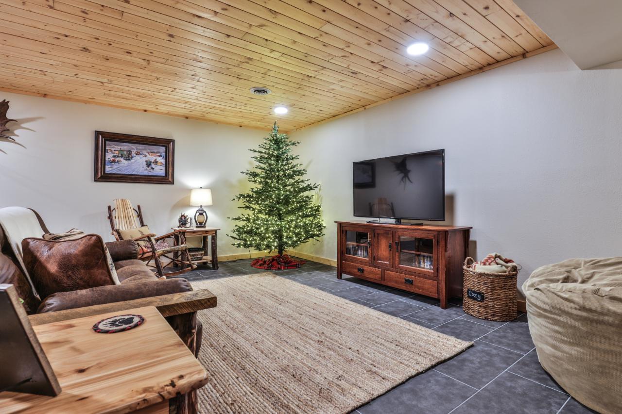 1717 Moon Road St. Germain, WI 54558 - Photo 21 of 70 Gallery Image 21