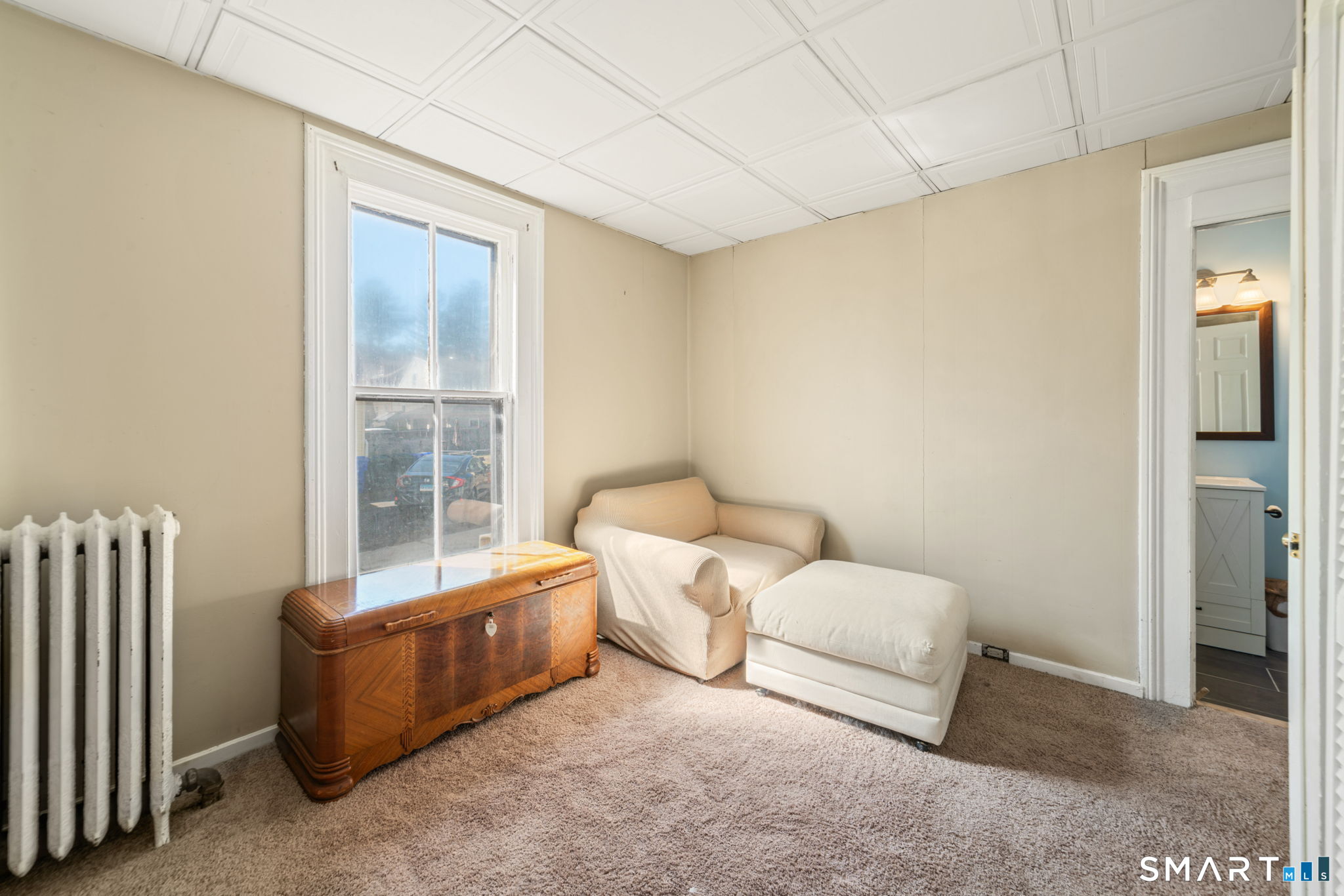 81 Elm Street Thomaston, CT 06787 - Photo 12 of 38
