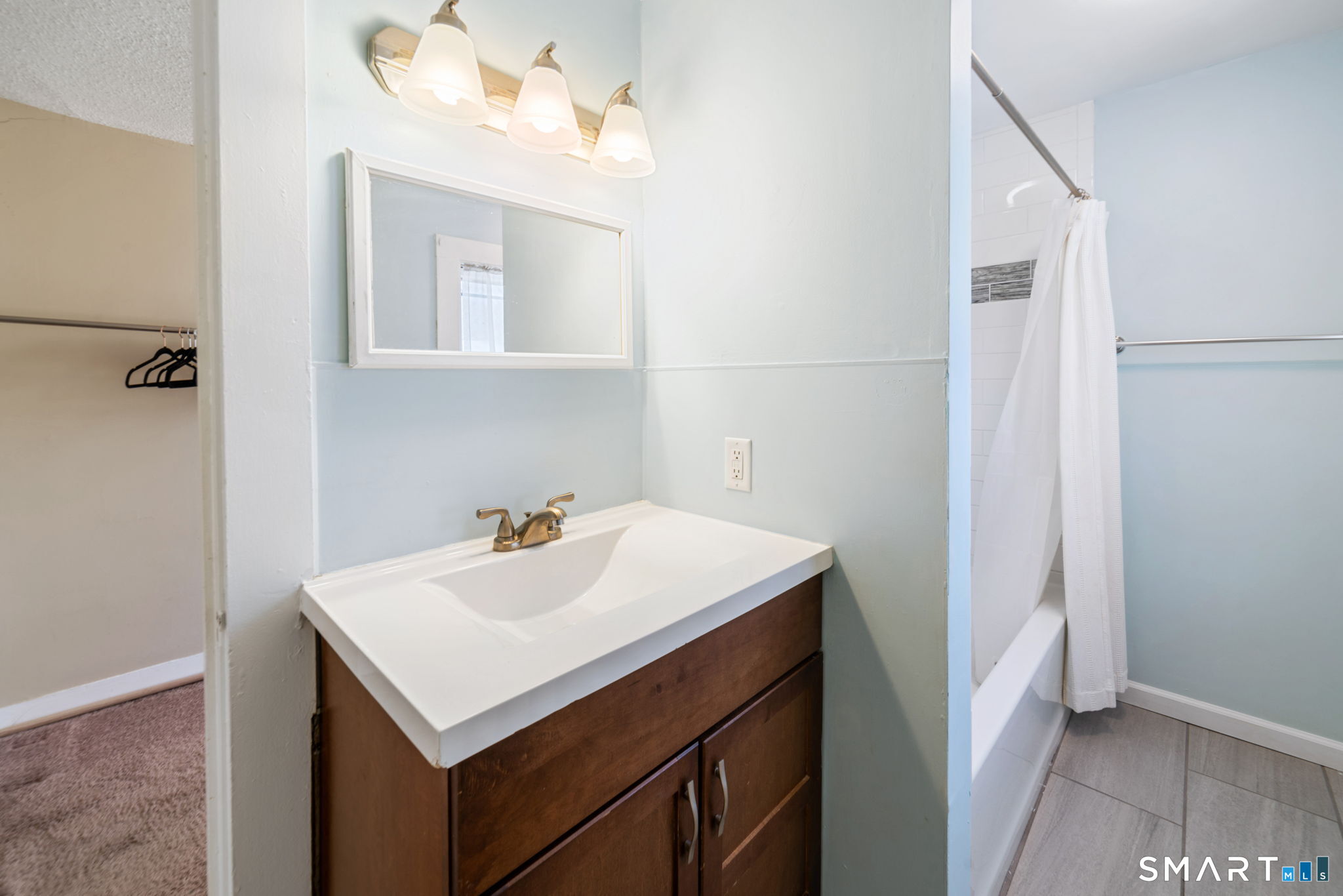 81 Elm Street Thomaston, CT 06787 - Photo 31 of 38