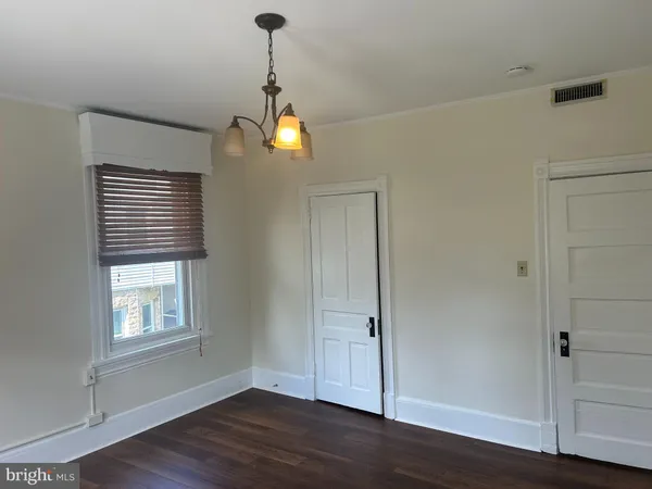 $2,650 | 209 Grayling Avenue, Unit 2, Narberth, PA 19072