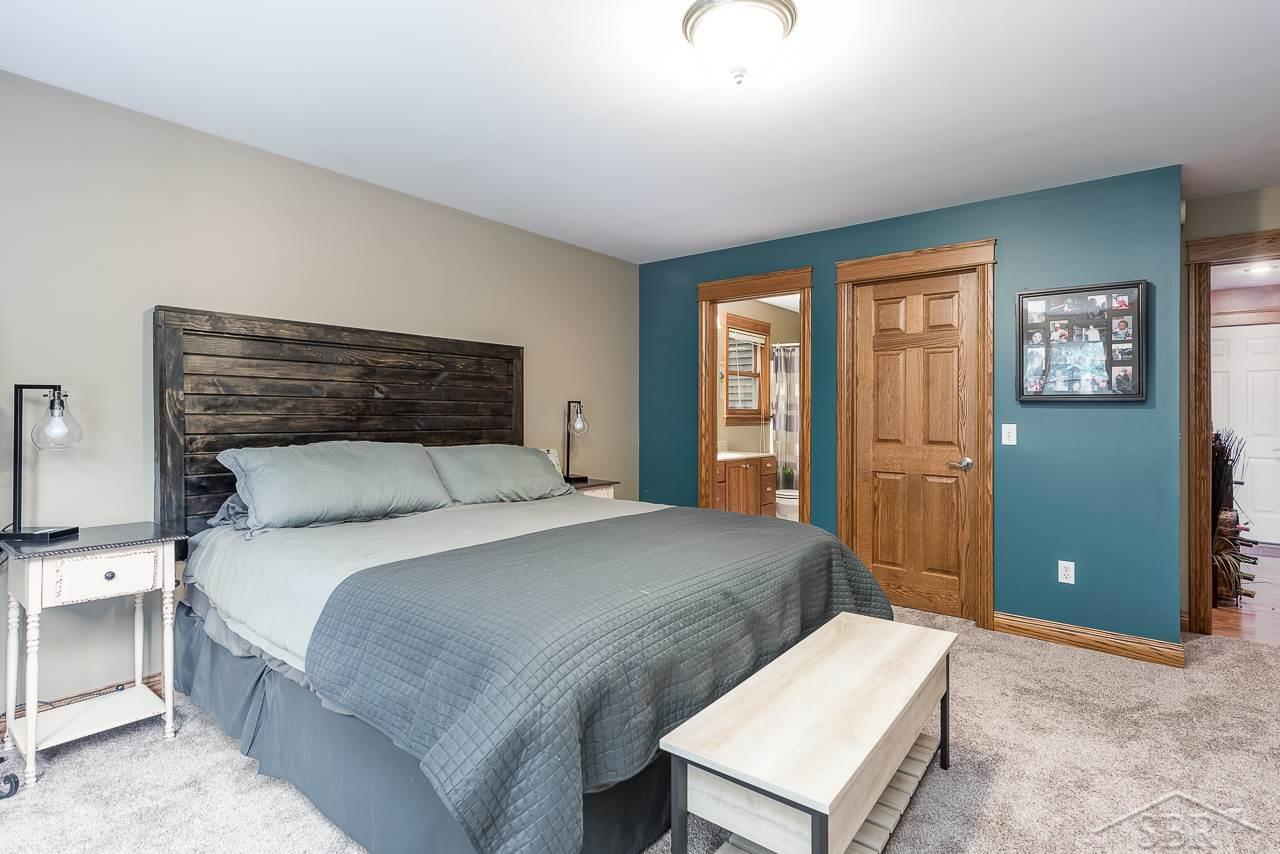 886 Schust Road Saginaw, MI 48604 - Photo 23 of 34 31395990-22.JPG