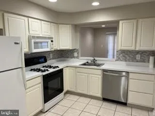 $2,400 | 3706 Buxmont Road, Marlton, NJ 08053
