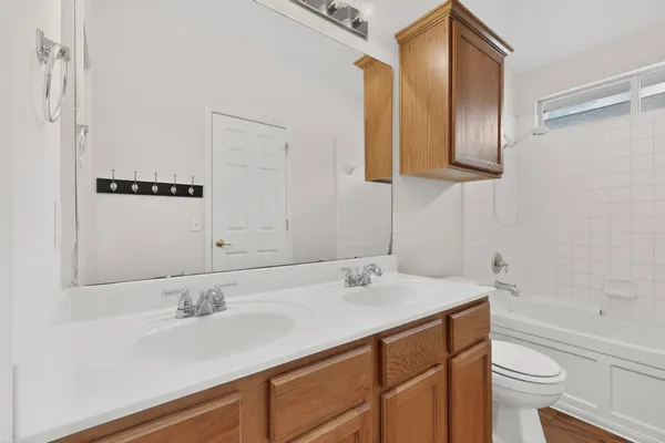 $1,800 | 14301 Pebble Run Path, Manor, TX 78653