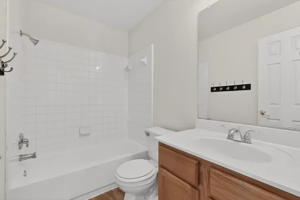 $1,800 | 14301 Pebble Run Path, Manor, TX 78653