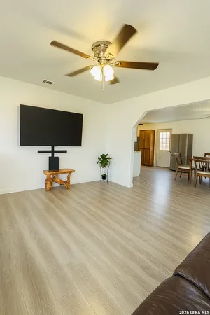 $179,000 | 309 Bohme Street, Uvalde, TX 78801