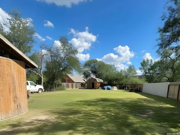 $179,000 | 309 Bohme Street, Uvalde, TX 78801