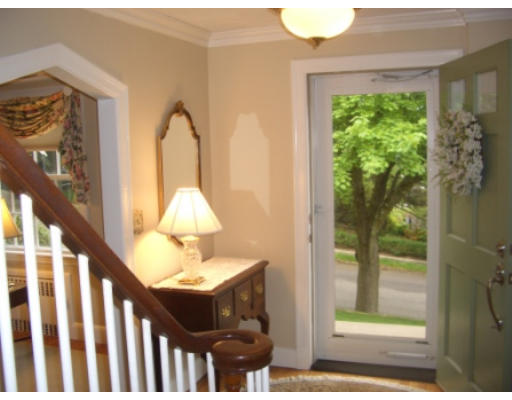 12 Elizabeth Road Belmont, MA 02478 - Photo 2 of 16 Gallery Image 2