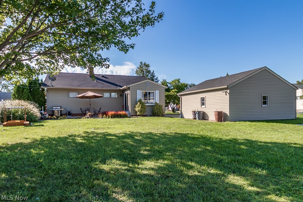 30421 Oakdale Road Willowick, OH 44095 - Photo 33 of 35