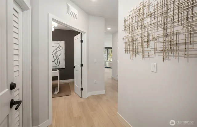 $805,630 | 18226 68th Avenue Northeast, Unit 402, Kenmore, WA 98028