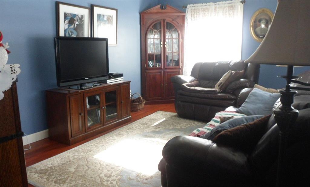 219 Easton Road Hermitage, PA 16148 - Photo 8 of 22 Gallery Image 8