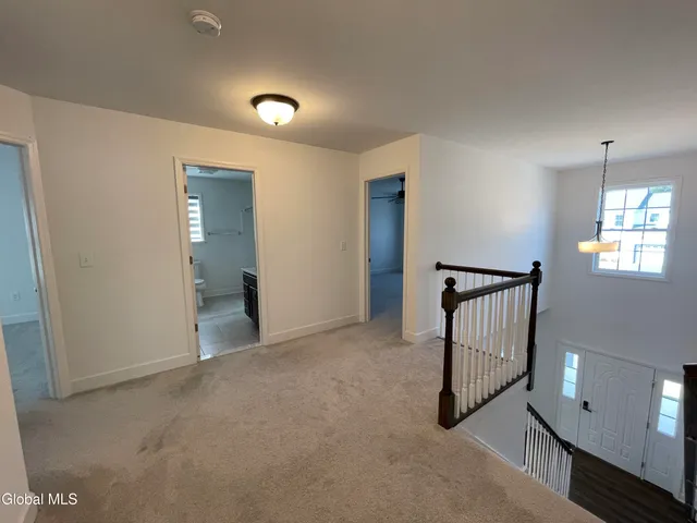 $739,500 | 22 Bergen Place, Niskayuna, NY 12309