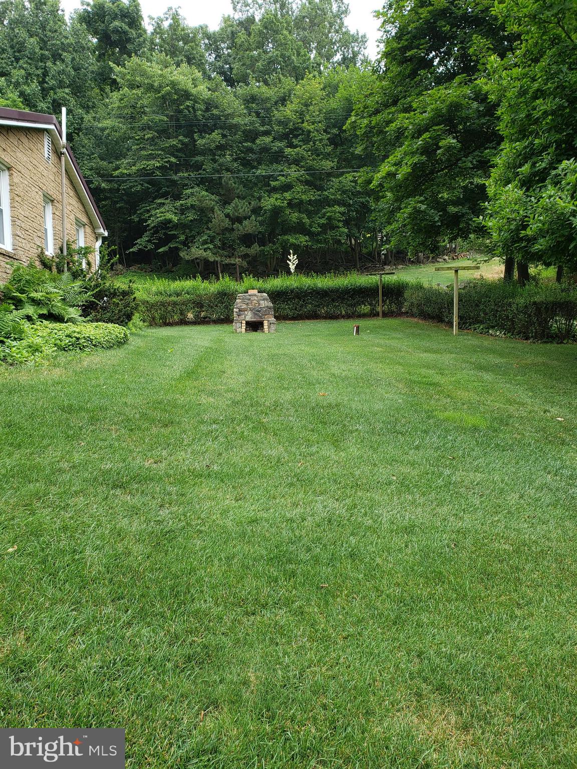 14207 Ritchie Road Cascade, MD 21719 - Photo 2 of 41 Private setting