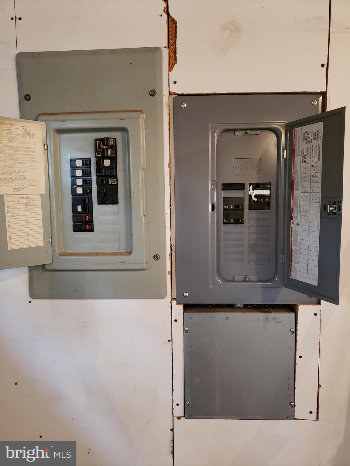 14207 Ritchie Road Cascade, MD 21719 - Photo 17 of 41 Panel Boxes