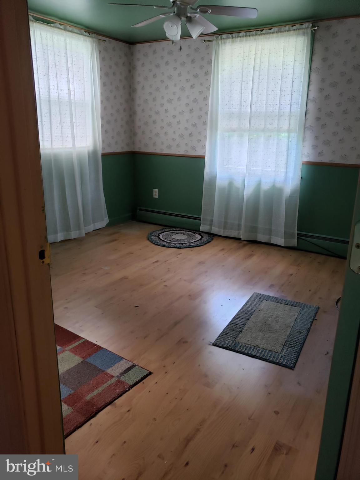 14207 Ritchie Road Cascade, MD 21719 - Photo 35 of 41 Bedroom