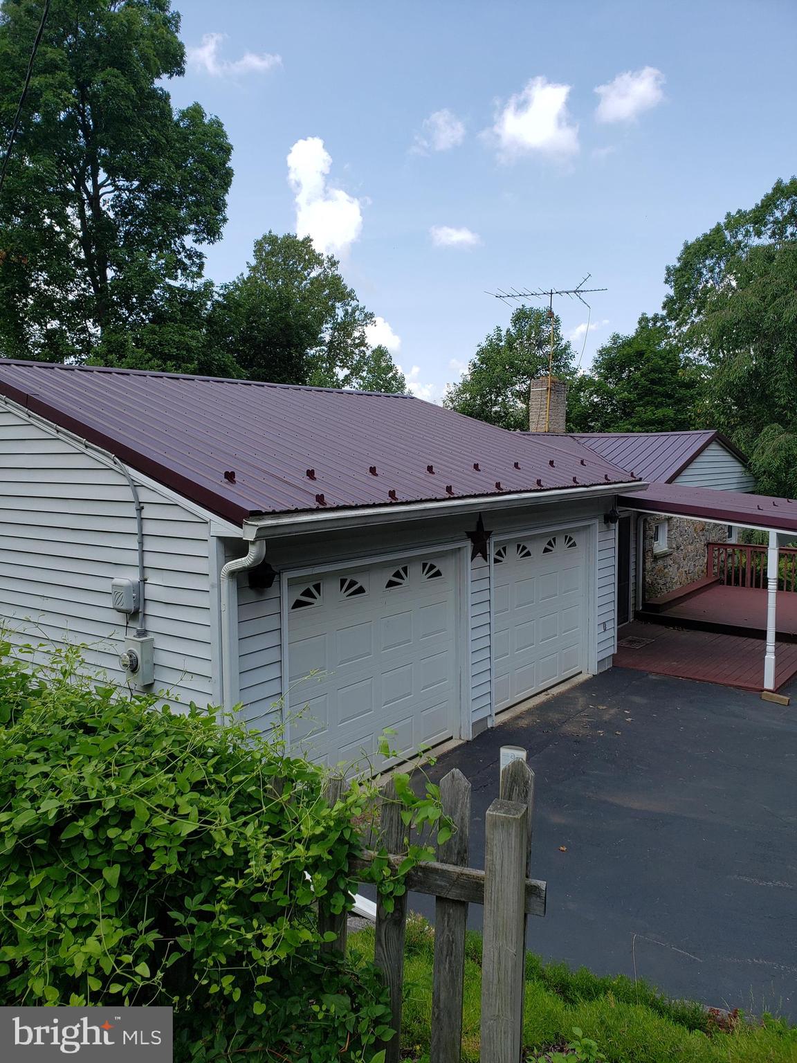 14207 Ritchie Road Cascade, MD 21719 - Photo 9 of 41 Metal Roof - Only 11 Years Old