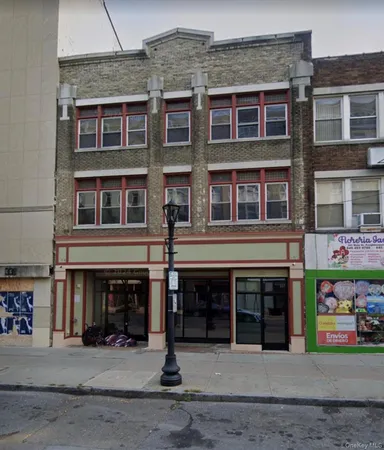 $2,300 | 337 Main Street, Unit 3F, Poughkeepsie, NY 12601