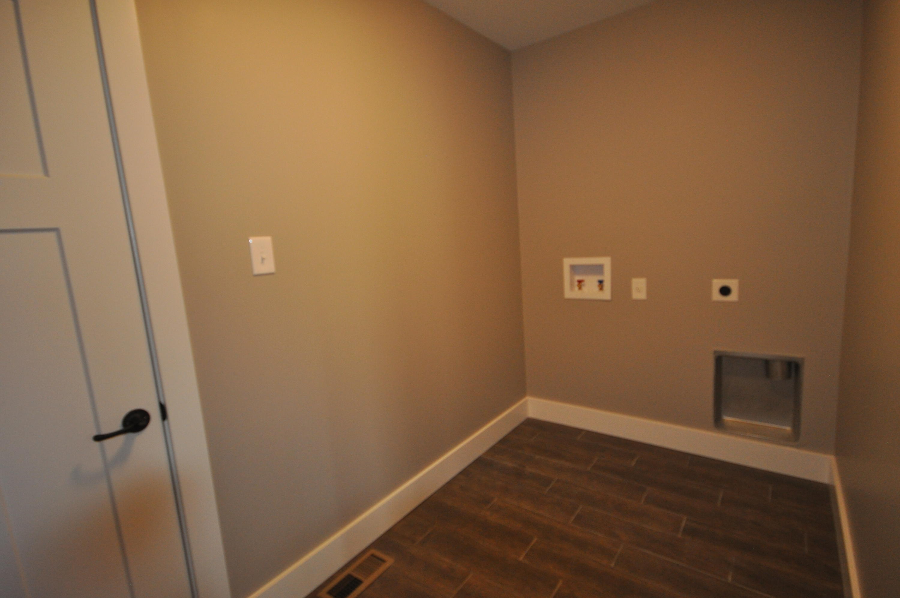 1309 Fox Ridge Drive Powell, TN 37849 - Photo 14 of 28 laundry