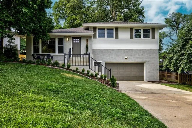 $649,999 | 5657 West 50th Street, Mission, KS 66202