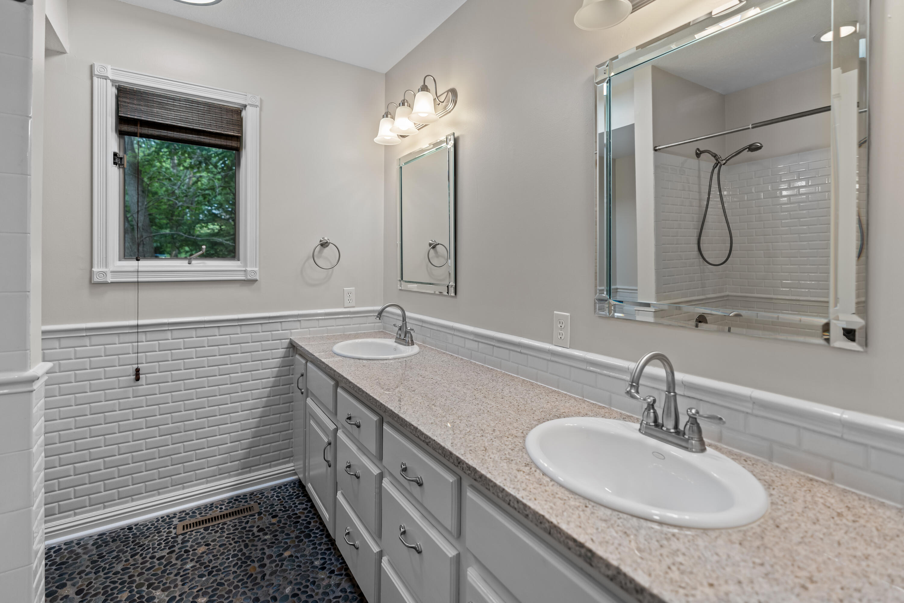5715 South Kingston Road Springfield, MO 65804 - Photo 25 of 62 DSC09040